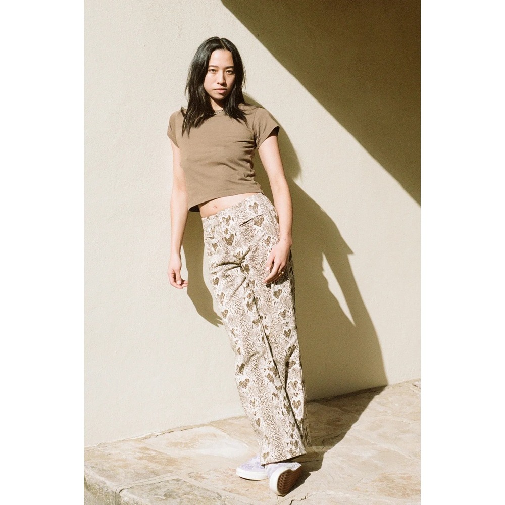 Emma Mulholland on Holiday Kokomo Pant Heart Snake Tan Straight Leg XS NWT